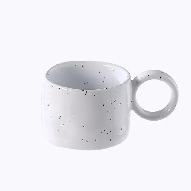 Ergonomic Customizable 300ml Ceramic Coffee Mug – Perfect for Coffee Enthusiasts and Sharing Breaks