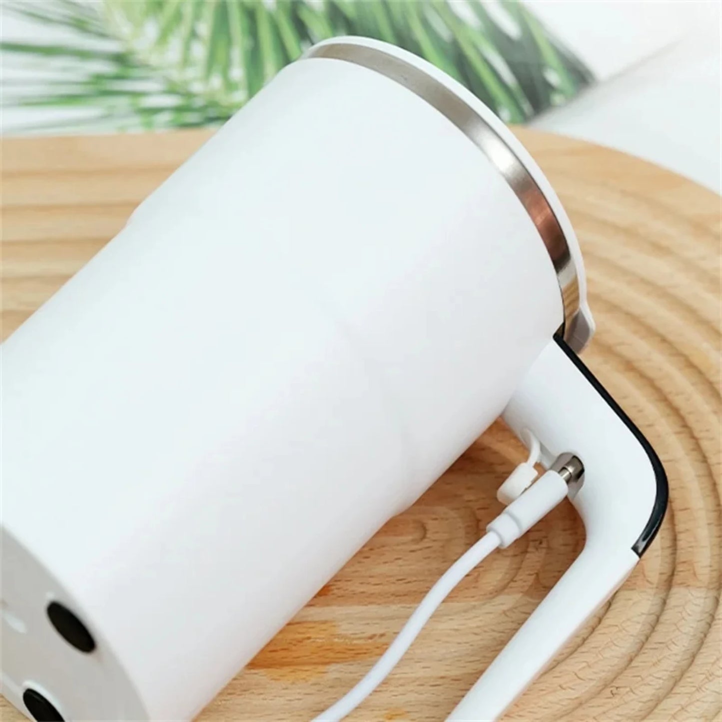 Rechargeable USB Self-Mixing Coffee Mug – Waterproof LCD Smart Automatic Tea Cup